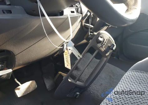 2002 Ford F150 Supercrew z USA, uszkodzony, nr VIN 1FTRW08L42KA75506